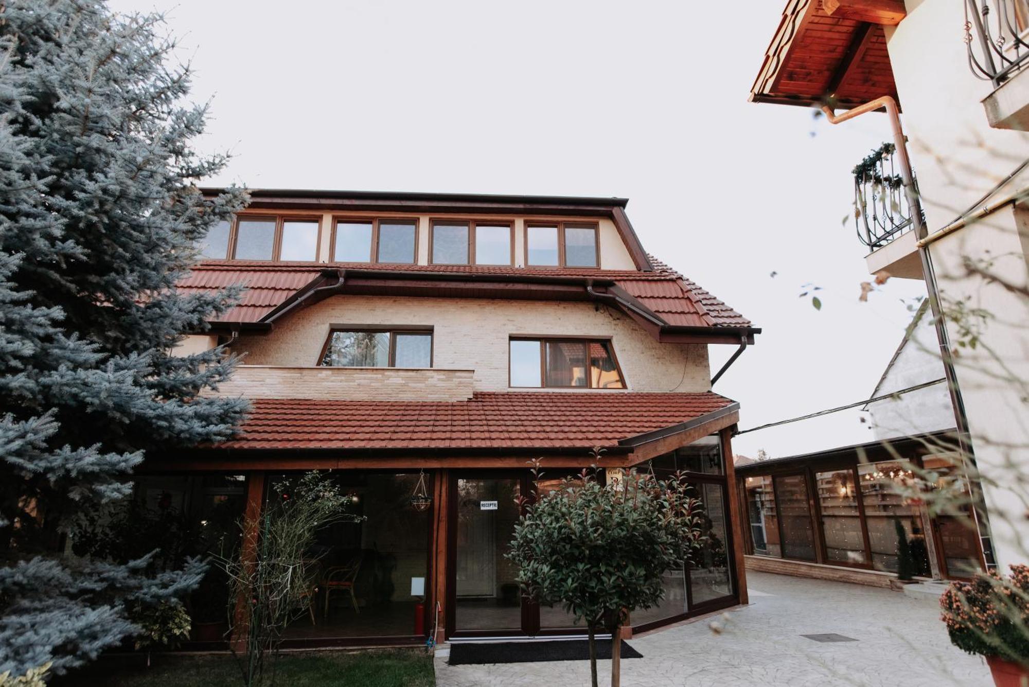לינה וארוחת בוקר סאטו מארה Casa Irinella מראה חיצוני תמונה